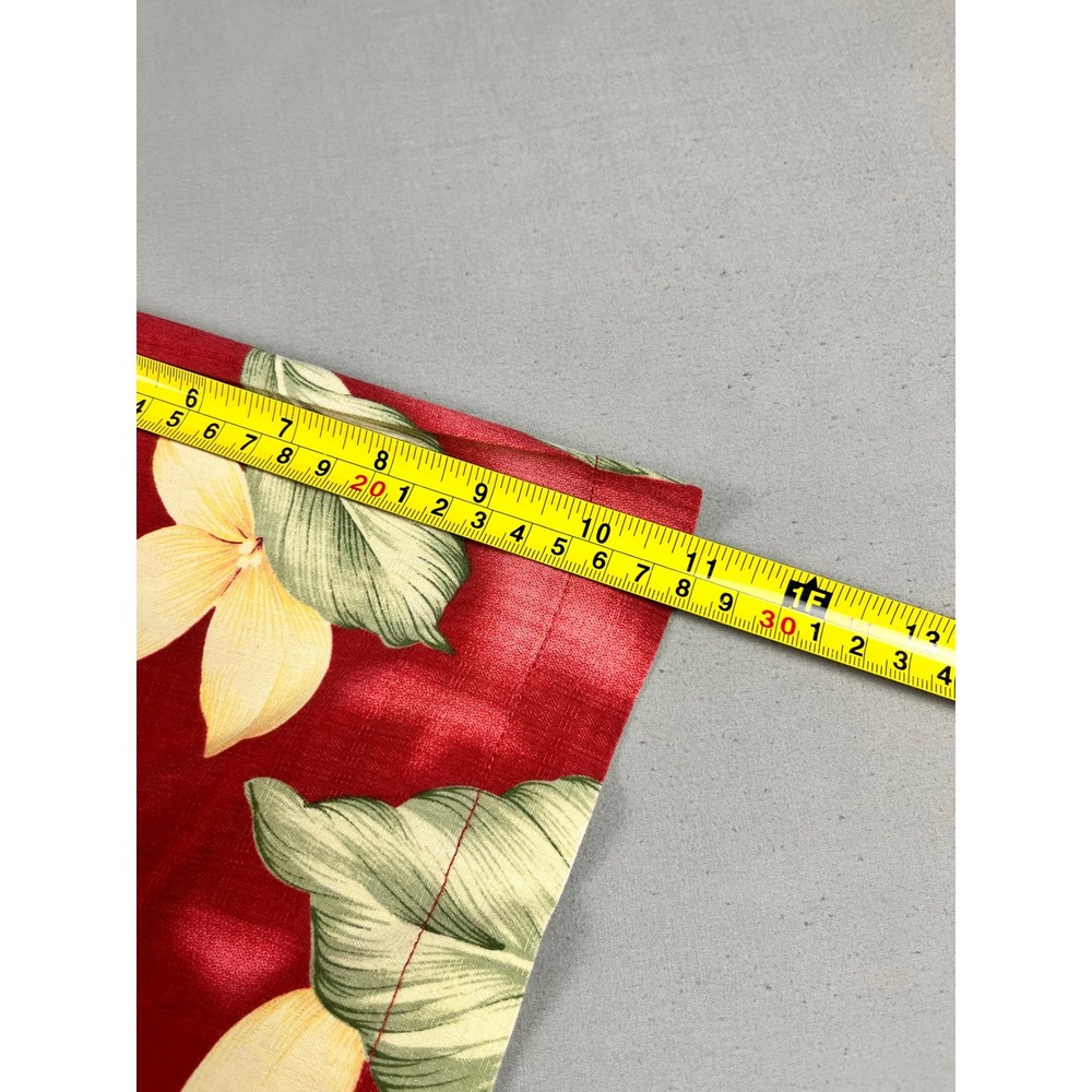 Bermuda Bay Silk Hawaiian Shirt Red Floral Tropical Short Sleeve Mens Sz Medium - Picture 6 of 9
